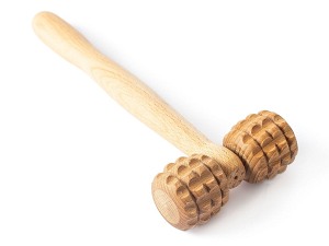 Drewniany T-roller do masażu twarzy i głowy